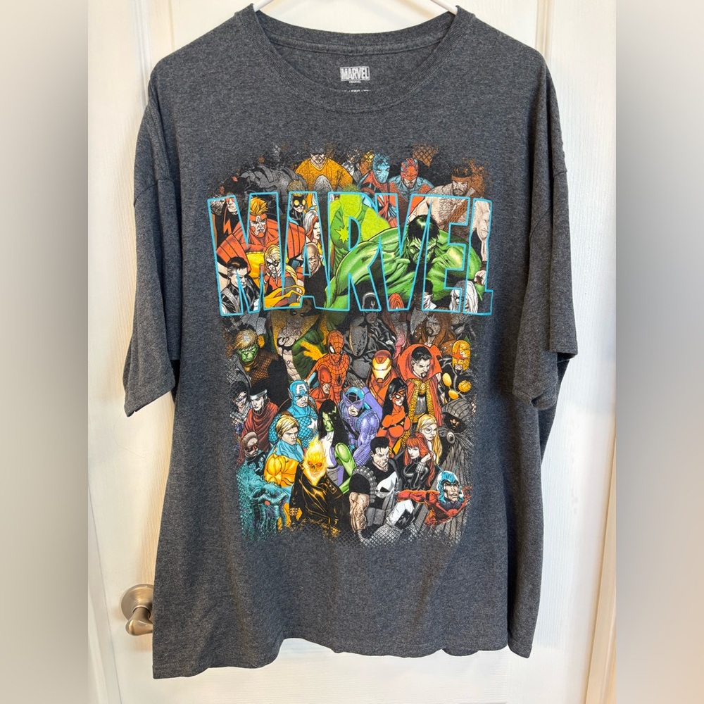 Marvel Heroes Men's T-Shirt - Dark Gray Size XXL